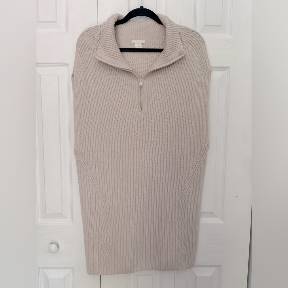 H&M cream wool sleeveless poncho